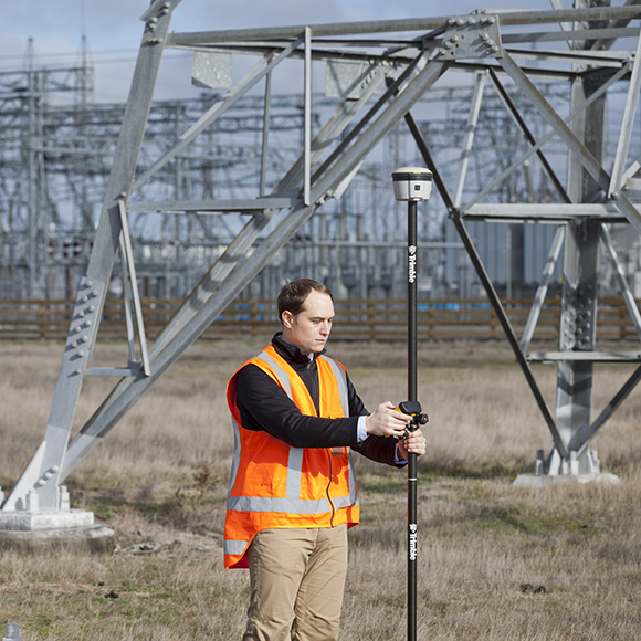 R2 GNSS 接收机 R2 GNSS 接收机